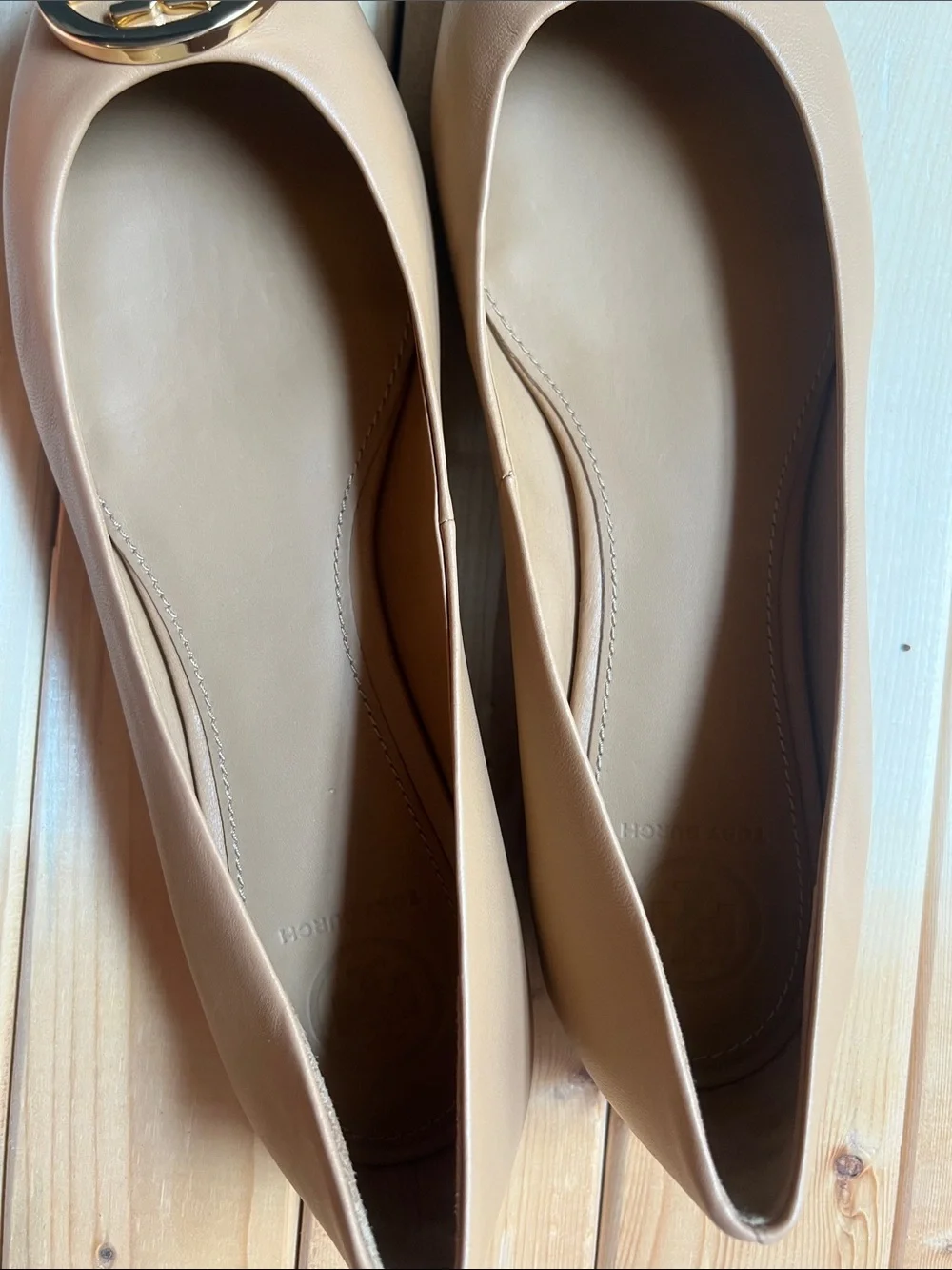 Tory Burch Neutral Tan Leather Logo Round-Toe Flats